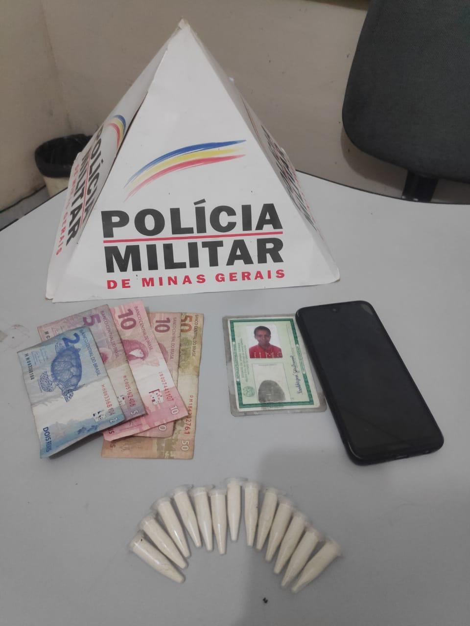 Jovem é preso por porte ilegal de arma de fogo em Ressaquinha