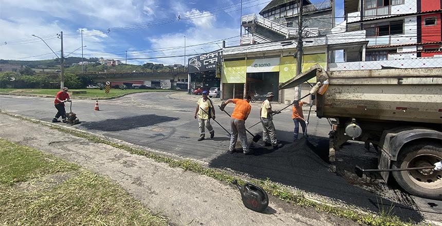 PJF dá sequência à operação tapa-buracos no Acesso Norte e na avenida JK