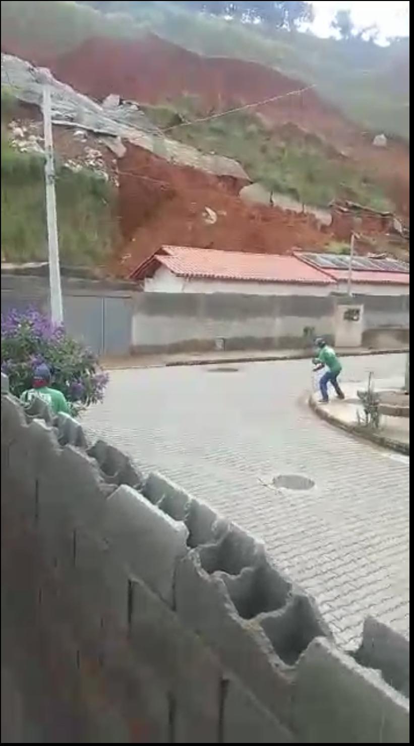 Talude de aproximadamente 50m cai em Ubá