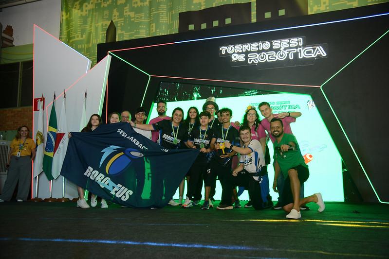 Alunos de Barbacena são classificados para etapa nacional de competição robótica