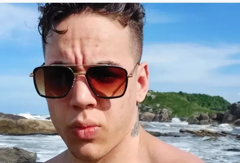 Brasileiro e preso com documentação falsa e suspeito de canibalismo