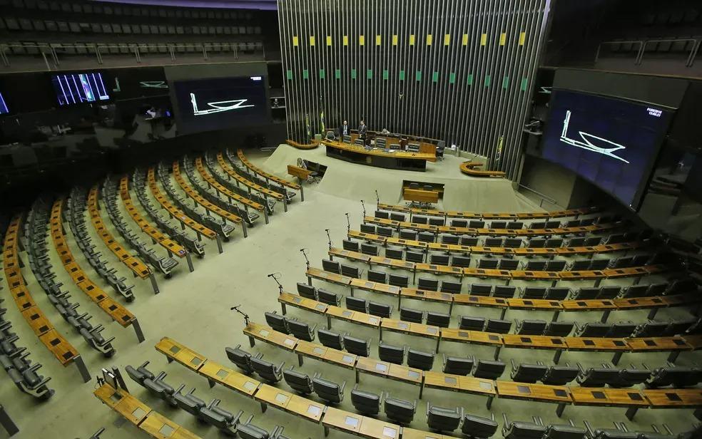DEPUTADOS FEDERAIS E ESTADUAIS DA ZONA DA MATA E VERTENTES TOMAM POSSE HOJE;