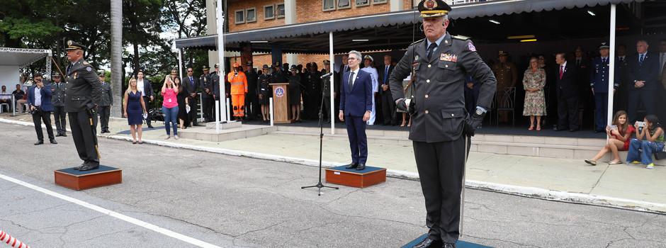 Governador participa da troca de comando do Corpo de Bombeiros Militar de Minas Gerais