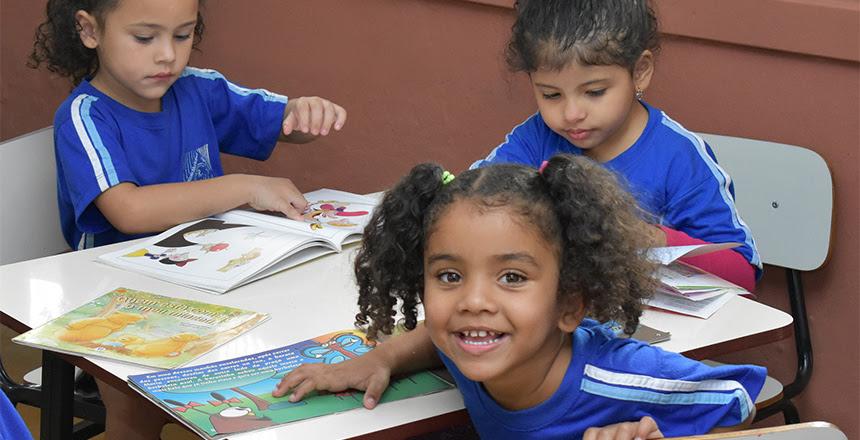 PJF inicia oferta de Café da Manhã para tempo regular nas escolas municipais