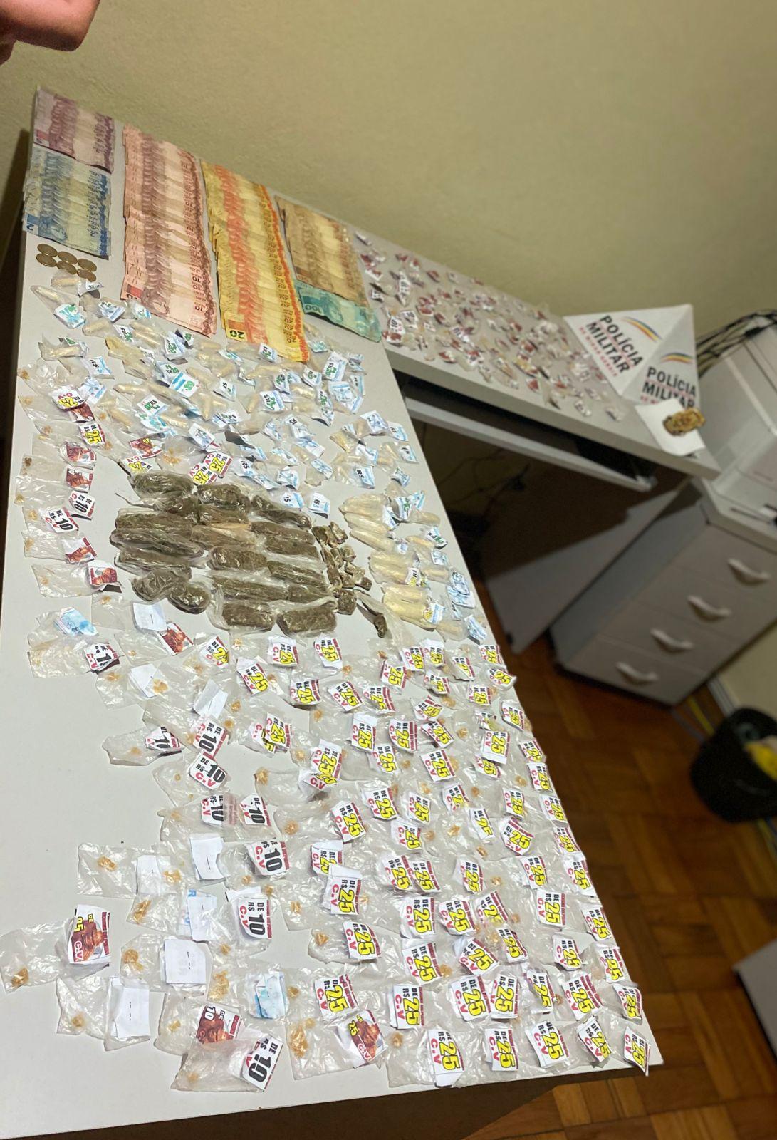 Quatro homens são presos por tráfico de drogas em Andrelândia