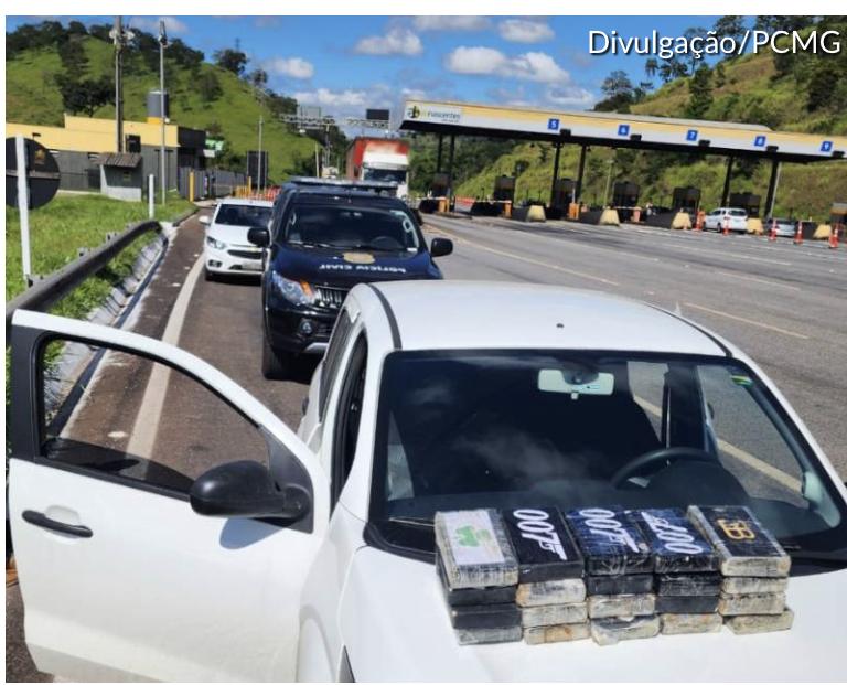 Ação da PCMG termina com apreensão de 20 kg de pasta base de cocaína