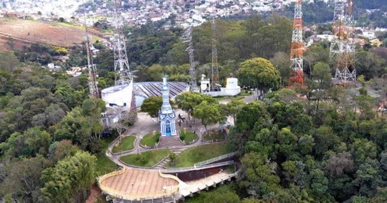 Em Juiz de Fora, a trabalho ou lazer, seu melhor negócio está aqui!