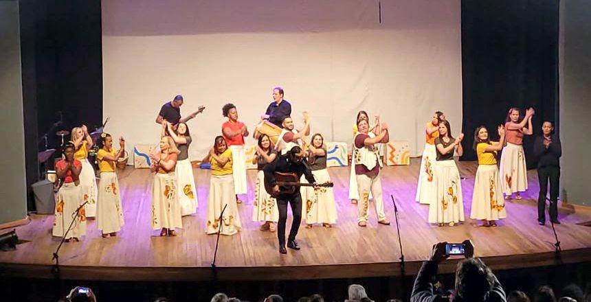 Grupo “Caravana de Histórias” é o primeiro colocado no Prêmio Palco Central 2023 da UFJF