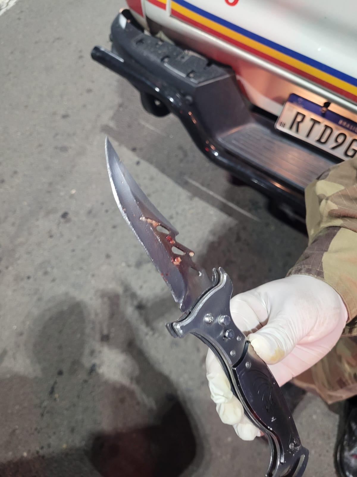 Mulher é esfaqueada no centro de Juiz de Fora