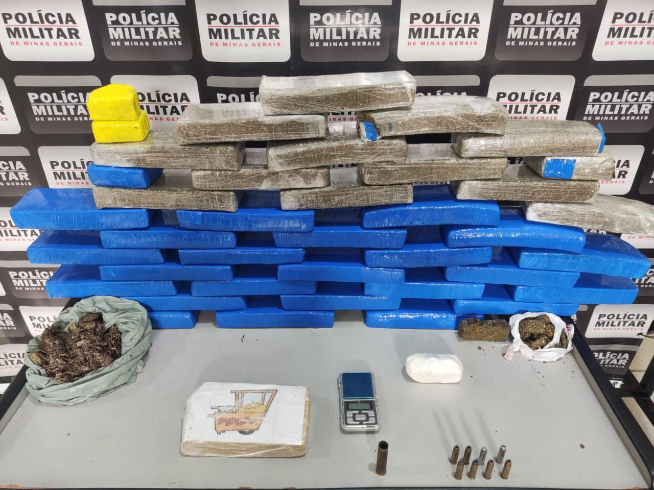 Operação da polícia termina com oito suspeitos presos