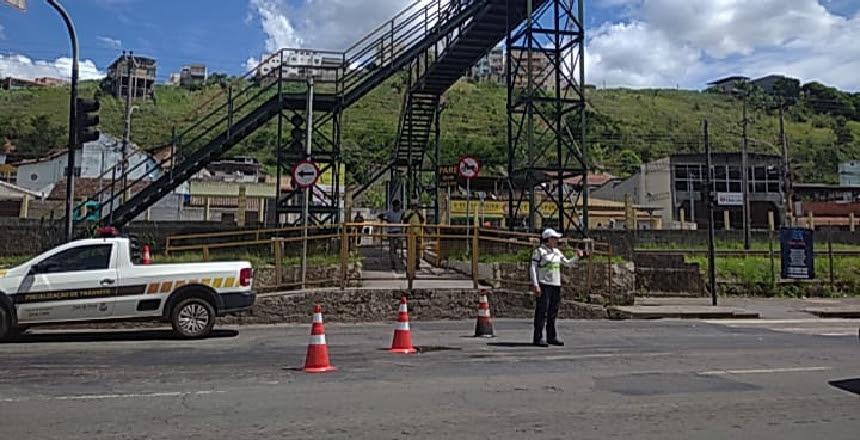 Para execução de recapeamento, Avenida Coronel Vidal tem trecho em uma pista