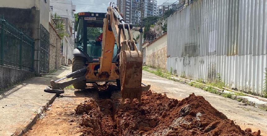 PJF inicia remodelação de 150 metros de redes de água no Bairro Bom Pastor