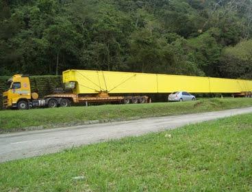 CARRETA DE GRANDE PORTE INTERDITARÁ DESCIDA DA SERRA DE PETRÓPOLIS NA MADRUGADA DE 26.04 (VIRADA DE TERÇA PARA QUARTA)