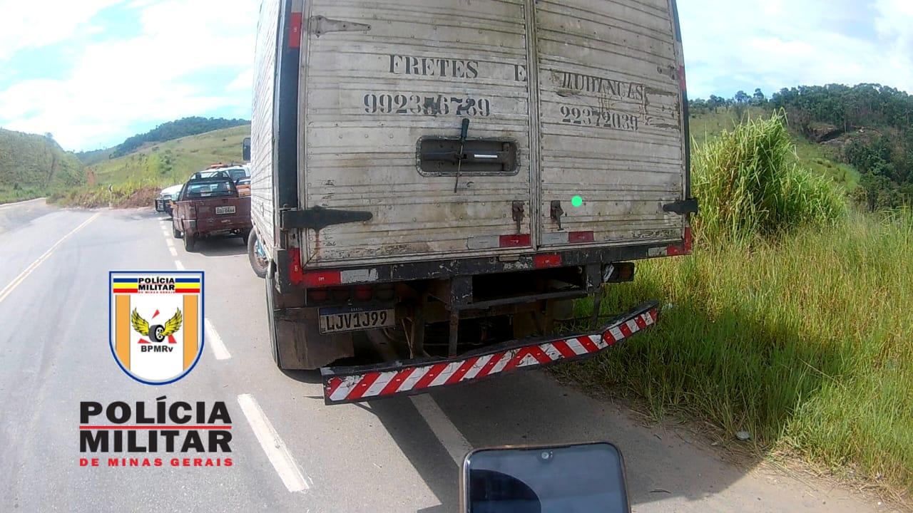 Motorista é preso por apresentar documento falso de caminhão