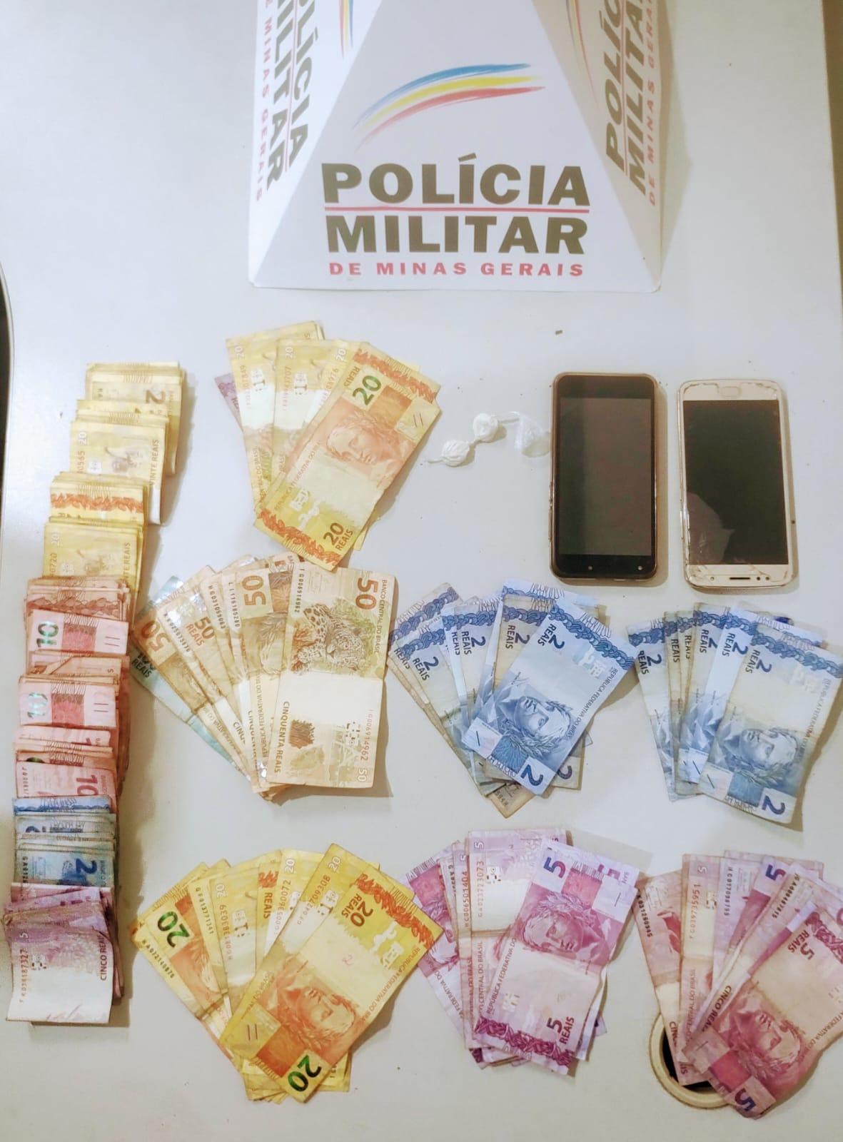 Policiais realizam operação contra tráfico de drogas em Santa Cruz de Minas e São João Del-Rei