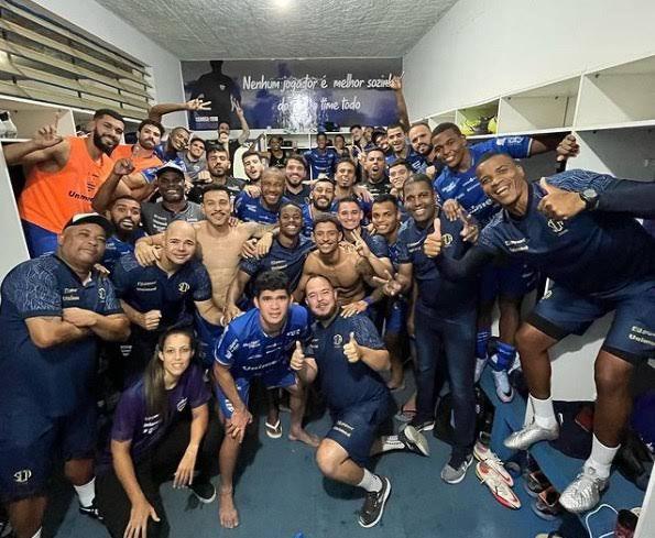 Aymorés segue líder do Campeonato Mineiro Módulo II