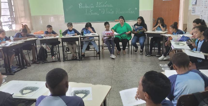 E. M. Manuel Bandeira realiza roda de conversa literária