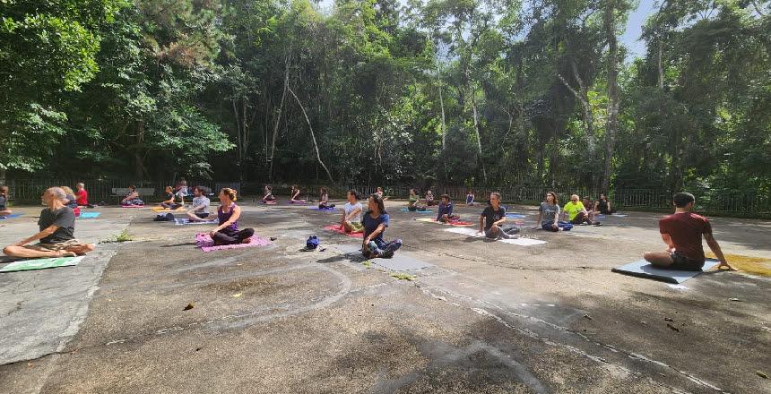 Parque Municipal recebe mais uma edição do Yoga no Parque neste domingo, 7