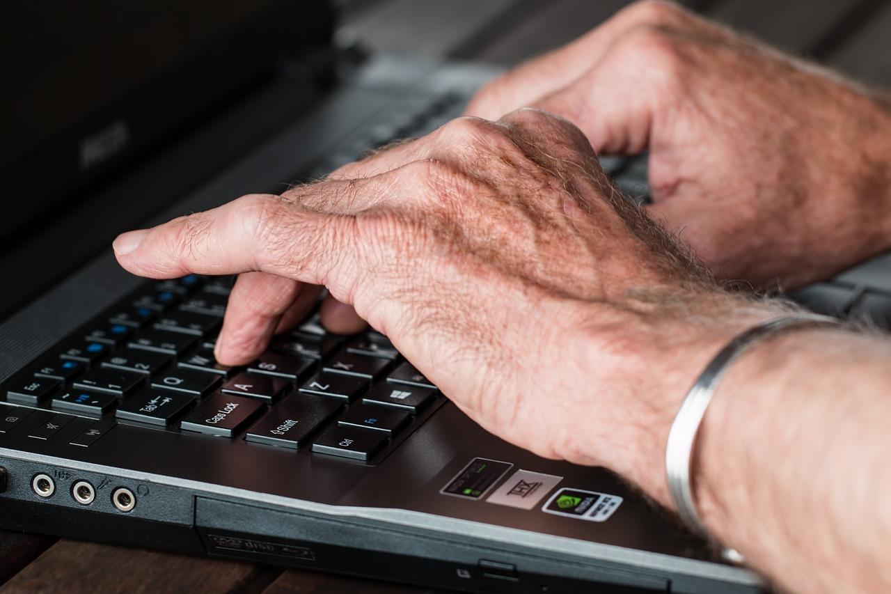 PJF abre inscrições para novas turmas do curso de tecnologia para a maturidade