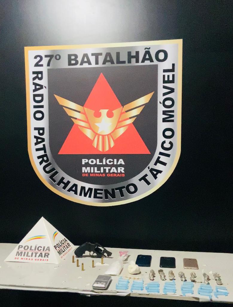 Polícia Militar de Juiz de Fora desmantela quadrilha de tráfico de drogas e apreende arma ilegal