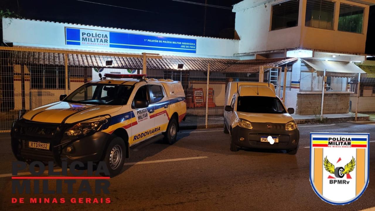 Polícia Militar Rodoviária recupera veículo roubado na AMG 3085