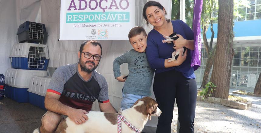 Canil Municipal promove evento de adoção responsável e vacinação antirrábica neste sábado, 24, no Parque Halfeld