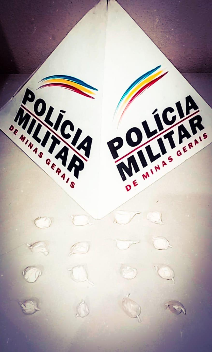 Dois adolescentes são presos por tráfico de drogas em Santa Cruz de Minas