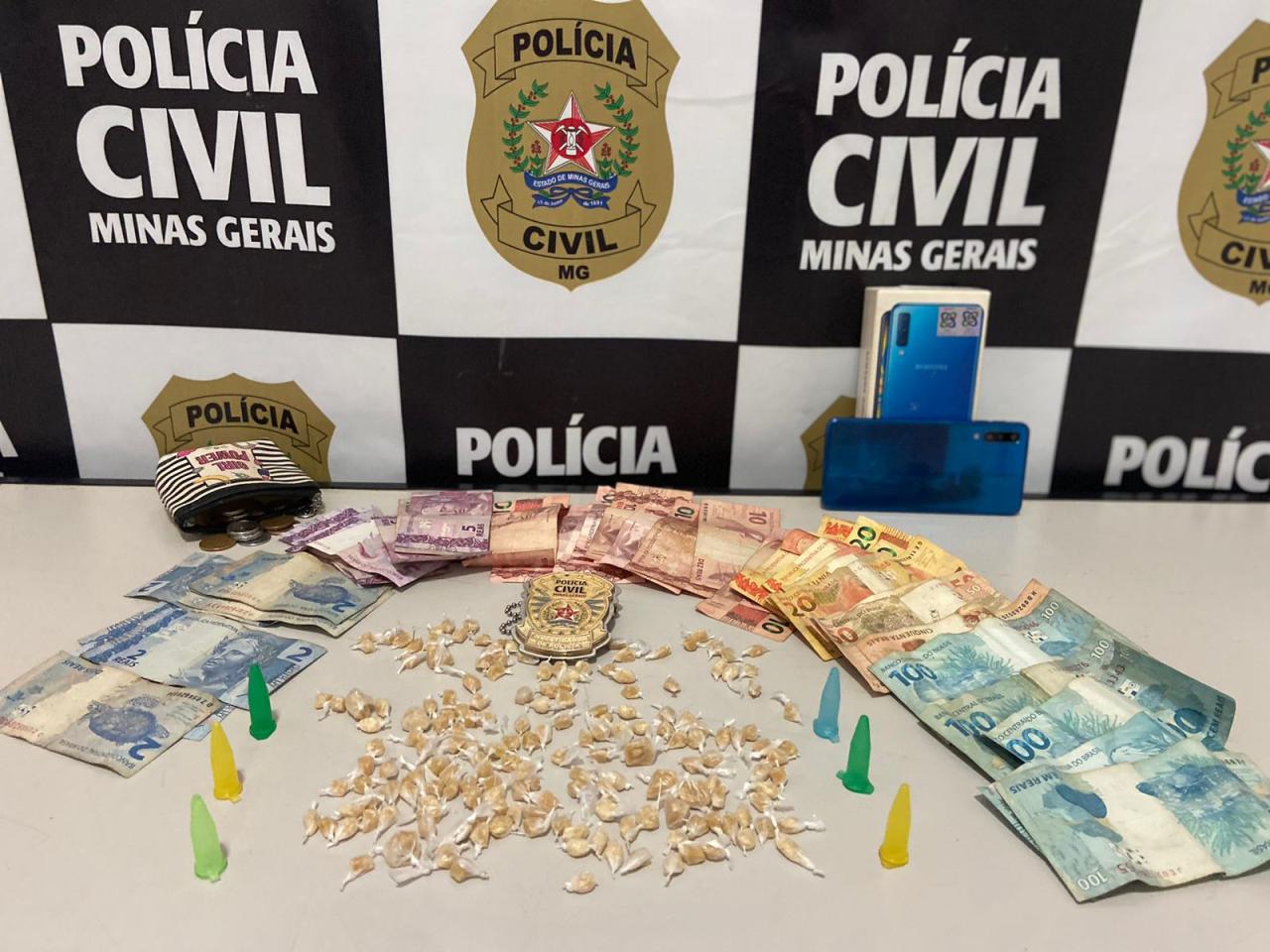 Dois suspeitos são presos por receptação e tráfico de drogas em Três Pontas
