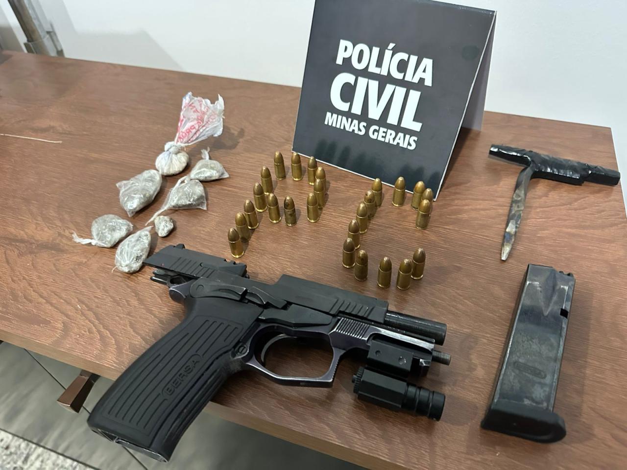 PCMG prende suspeito de homicídio em Muriaé