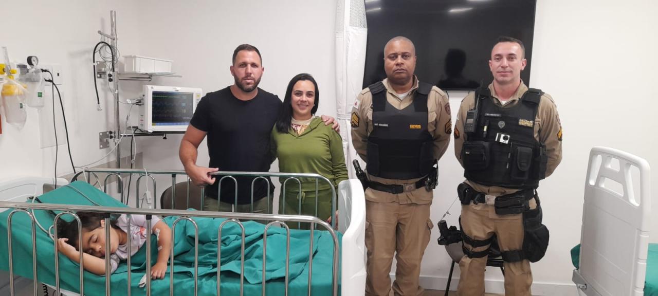 PM salva menina que estava engasgada no bairro Teixeiras