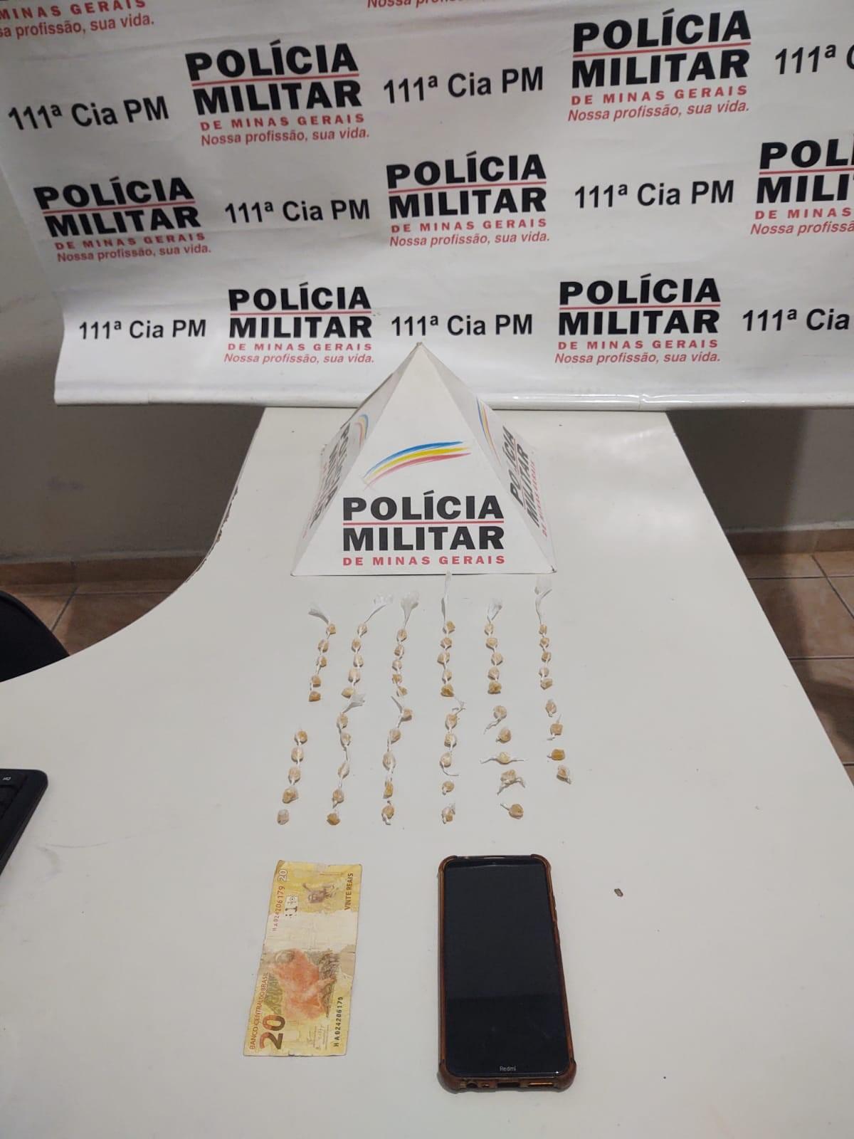 POLÍCIA MILITAR PRENDE AUTOR DE TRÁFICO DE DROGAS EM VISCONDE DO RIO BRANCO