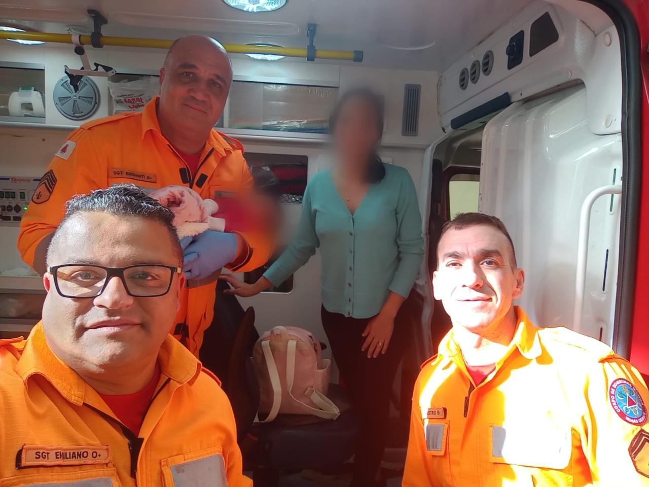 Bombeiros realizam resgate emocionante e salvam bebê com obstrução respiratória no Solar da Serra