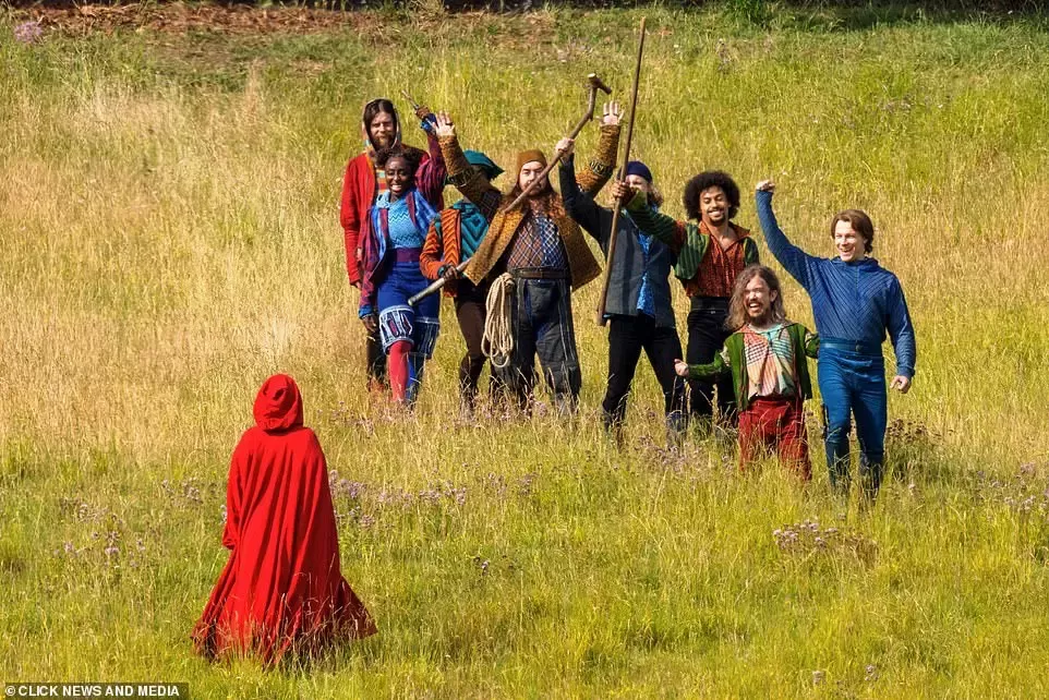 Disney lança o novo Branca de Neve e os sete anões-sem os anões.