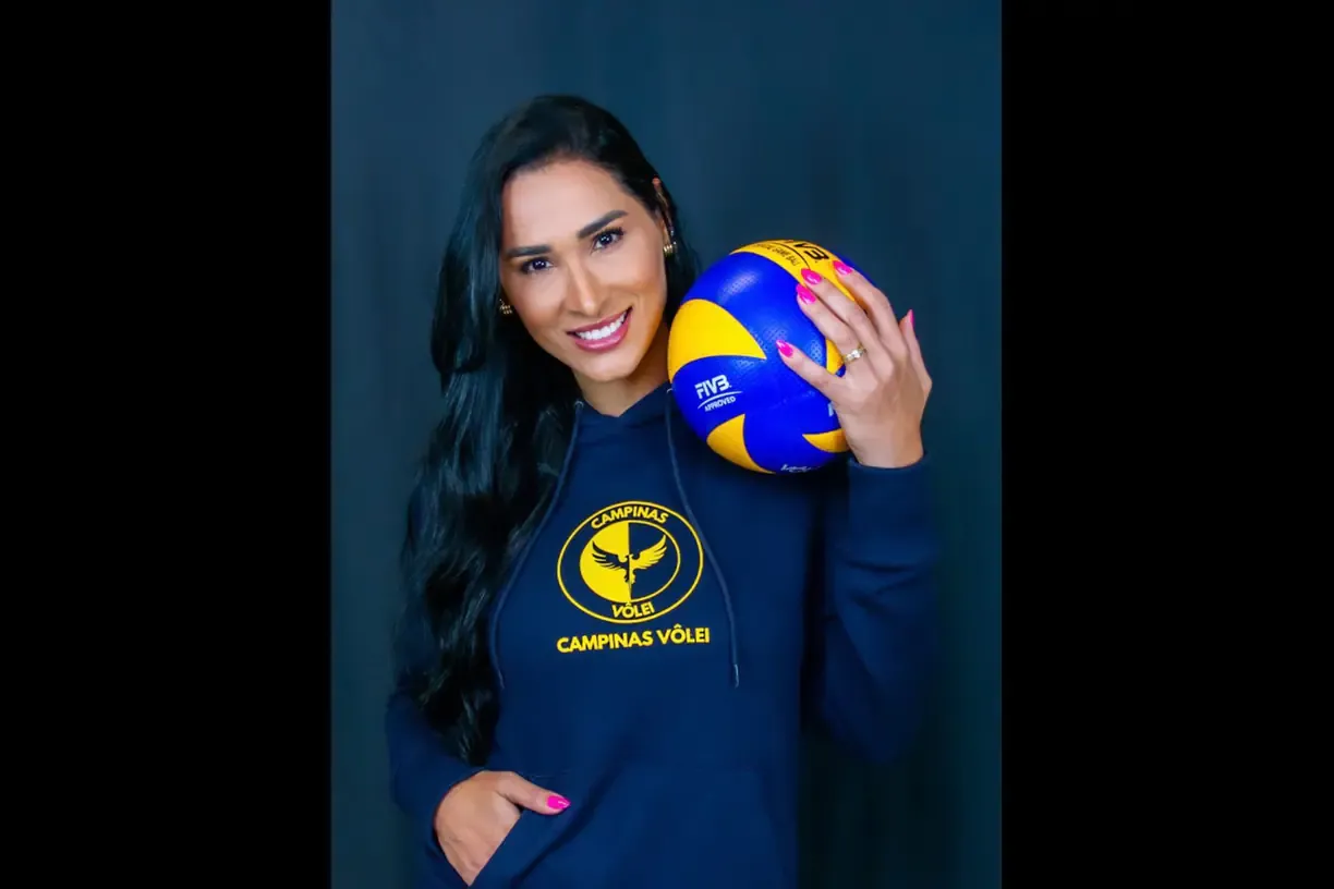 Jaqueline acerta com time paulista e volta ao vôlei após dois anos.