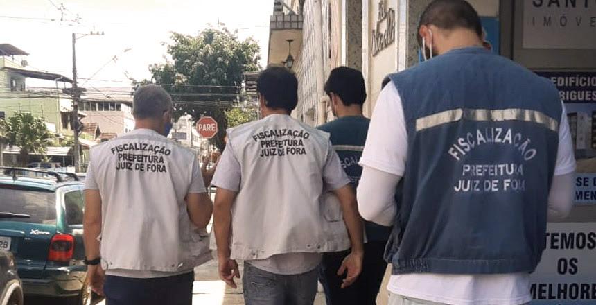 Vigilância Sanitária e Procon reforçam fiscalização do Comércio Popular em Juiz de Fora