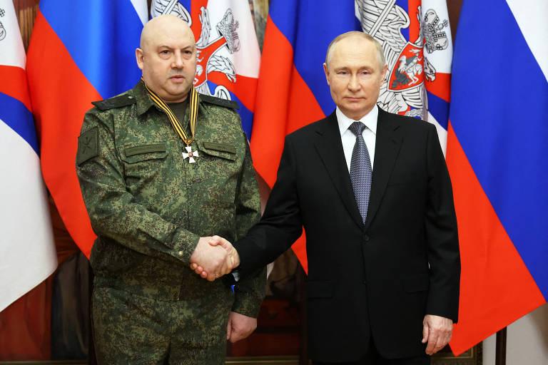 Putin demite general Armagedon por suspeita de apoiar motim