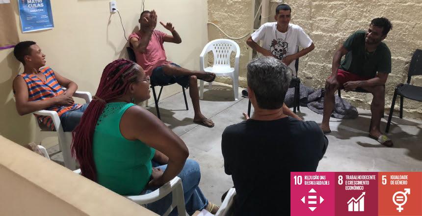 Casa da Mulher leva informação sobre violência contra a mulher para diferentes espaços