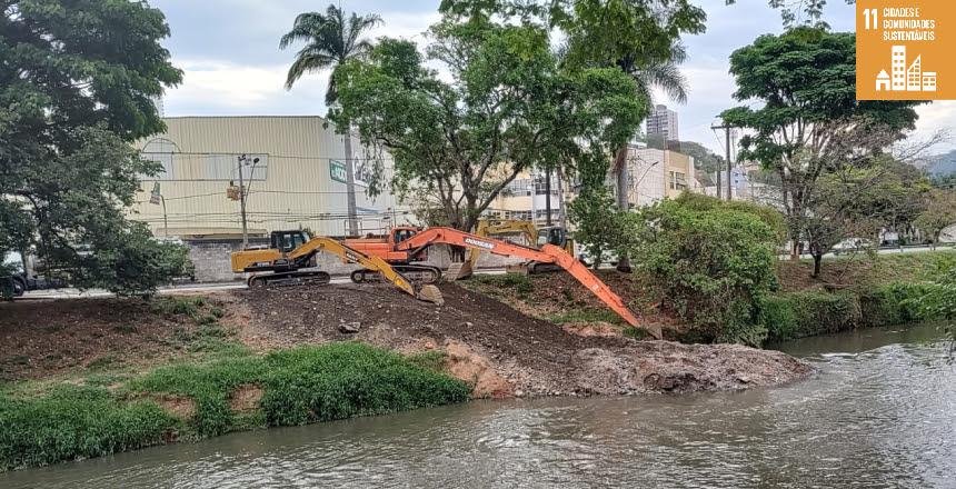 PJF retira mais de 2.300 metros cúbicos de resíduos dos córregos em Juiz de Fora