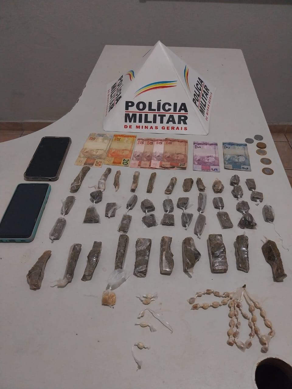 Polícia Militar prende três autores de tráficos de drogas em Visconde do Rio Branco