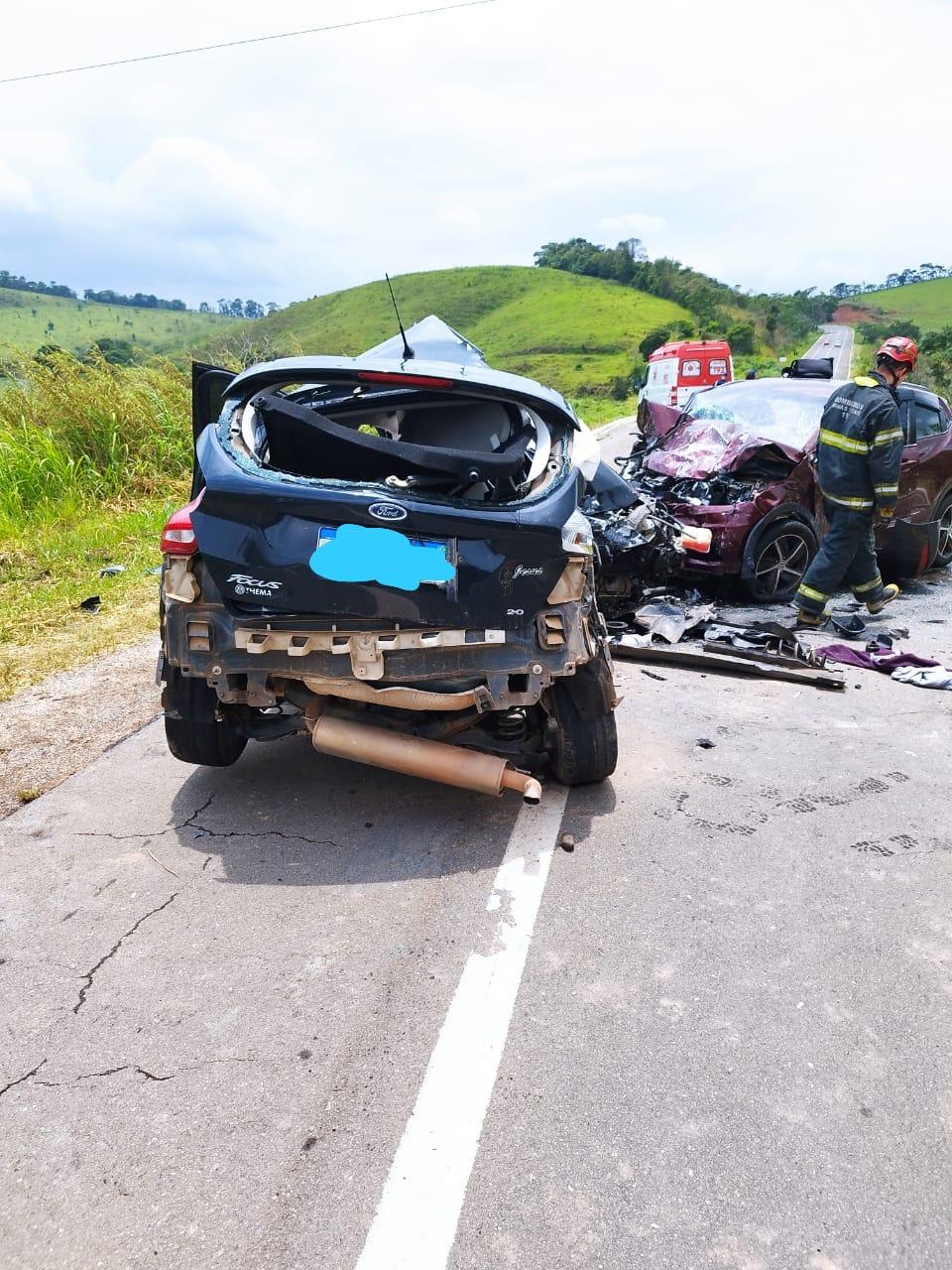 Acidente na BR 267 deixa mortos na manhã de domingo