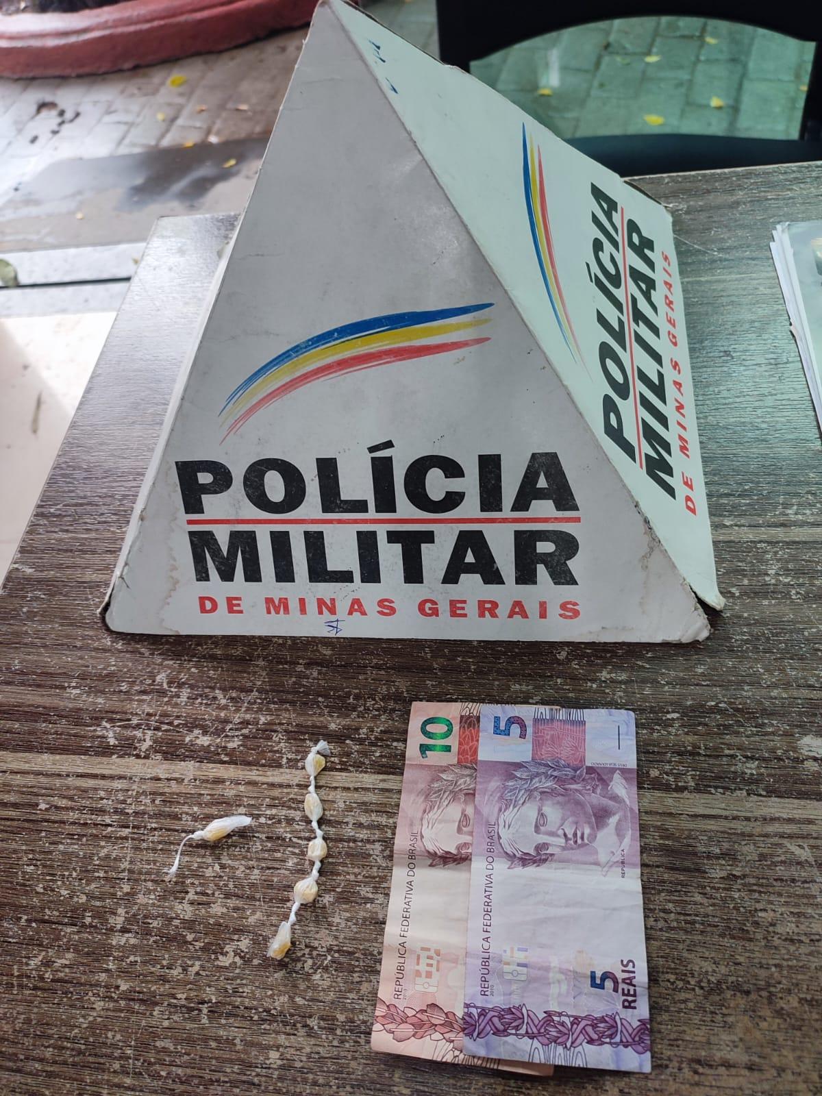 Homem é preso por tráfico de drogas em Barbacena