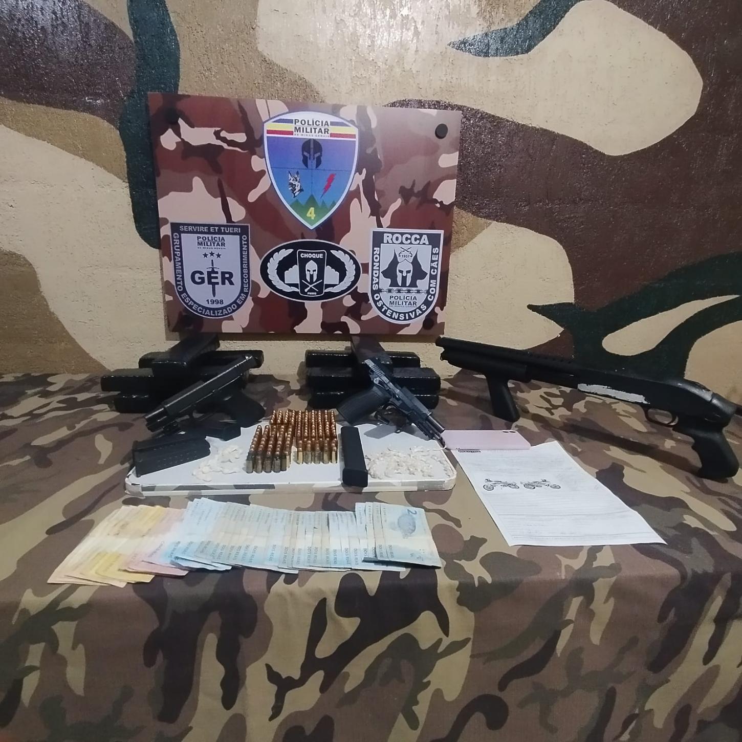 PM prende suspeito de tráfico de drogas no bairro Jardim Esperança