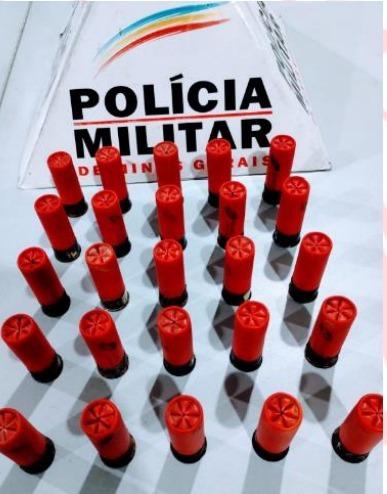Vegetação revela esconderijo de munição no Bairro Senhor dos Montes em São João del-Rei