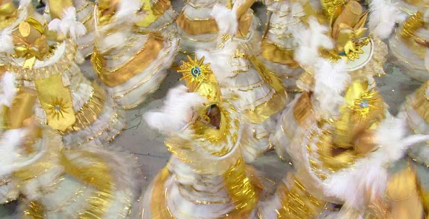 Explorando a História: Turunas do Riachuelo, 90 Anos de Tradição Carnavalesca em Minas Gerais