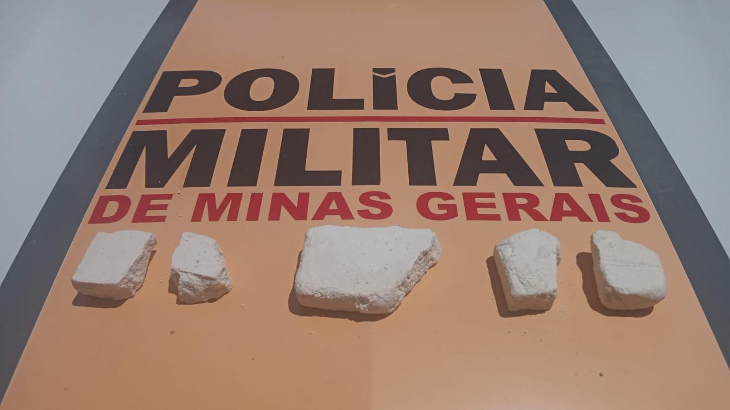Operação policial resulta em apreensão de drogas avaliadas em R$ 240 mil