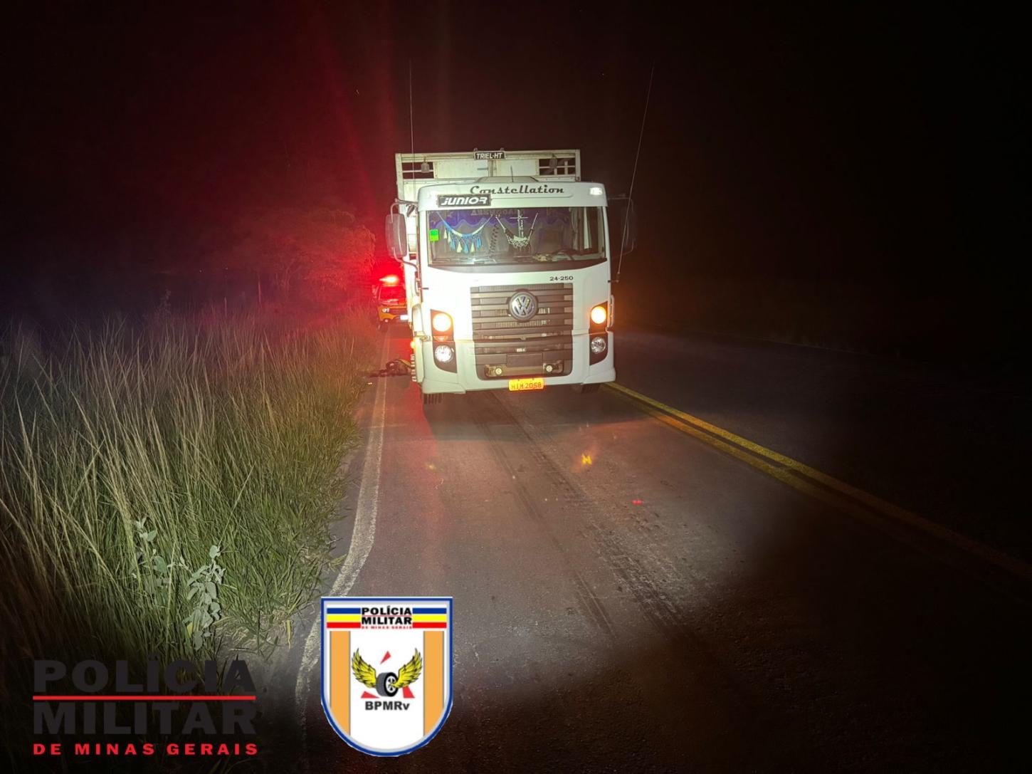 Acidente fatal na MGC265 em Rio Pomba: Pedestre é atropelado por caminhão