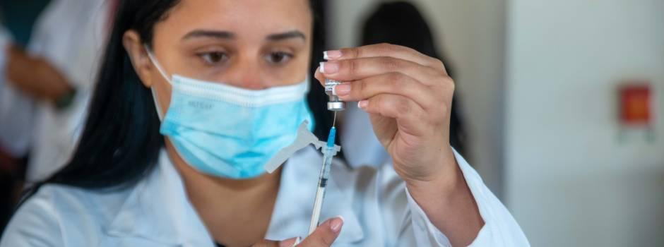 Minas Gerais inicia campanha de vacinação contra a influenza