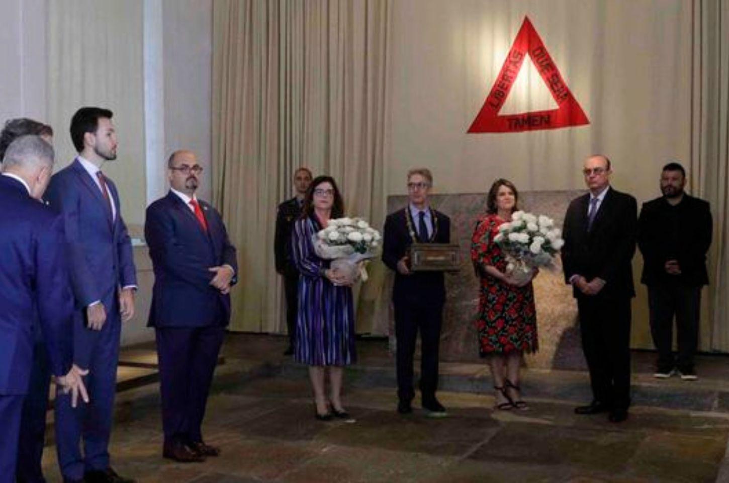Bárbara Heliodora passa a integrar o Panteão dos Inconfidentes