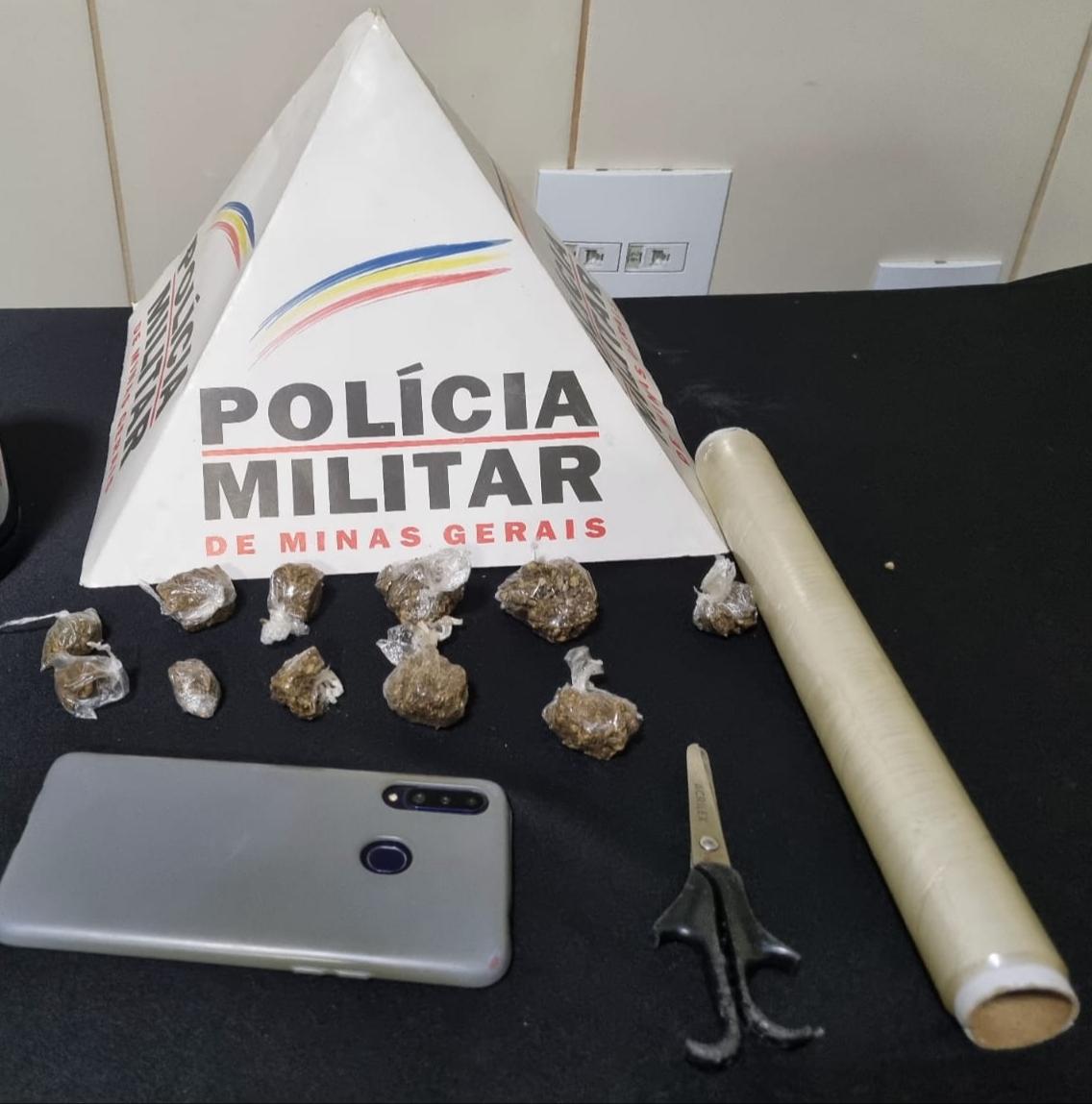 Polícia Militar age contra tráfico de drogas no bairro Novo Horizonte