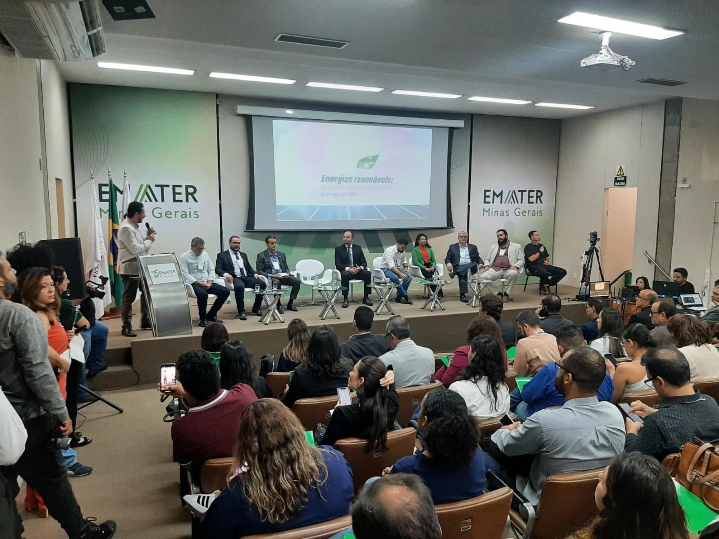 “Energia Solar Fotovoltaica na Agricultura Familiar: Sustentabilidade e Melhoria das Condições de Vida no Campo”